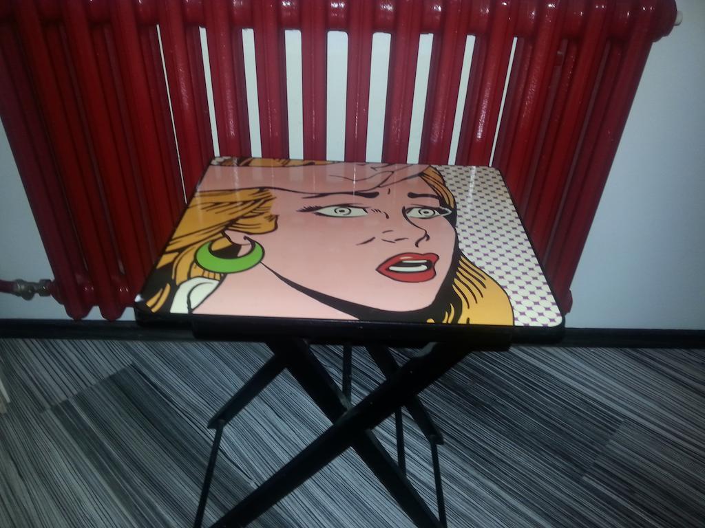 בלגרד Pop Art Hostel חדר תמונה